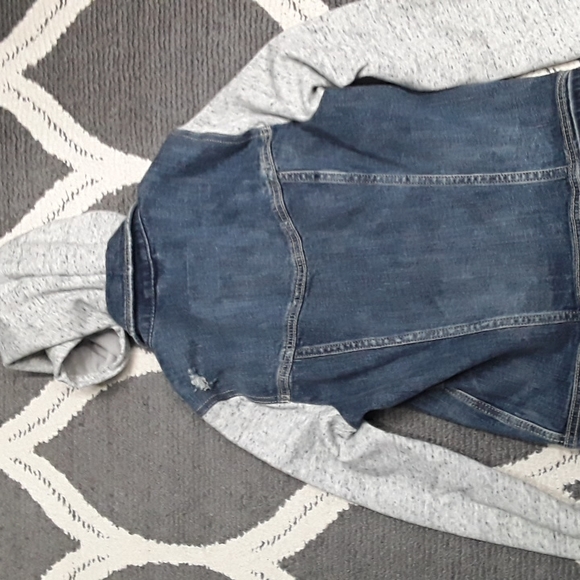 Hollister distressed jean jacket S - Picture 8 of 10